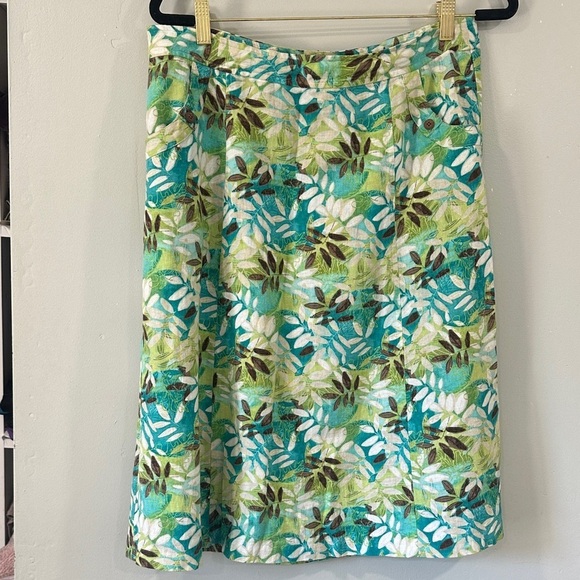 Christopher & Banks Dresses & Skirts - Christopher & Banks Green Floral Linen blend Skirt size 10